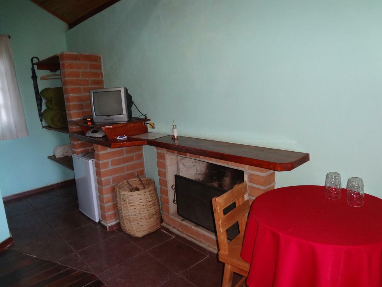 Pousada Recanto da Vitória Gonçalves Exterior foto