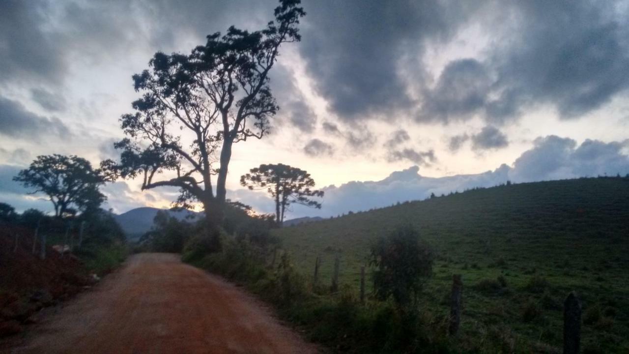 Pousada Recanto da Vitória Gonçalves Exterior foto